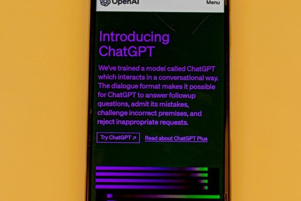 This article explains how "doctor AI" is transforming healthcare in 2026 by improving speed, accuracy, and access across clinical workflows. It reviews leading...
