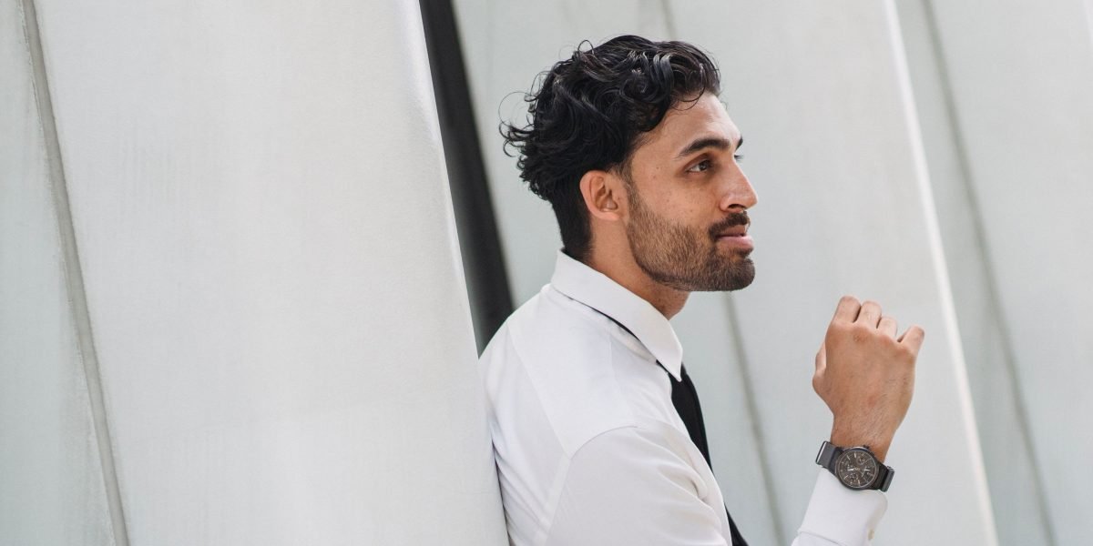This guide explains why data analytics certifications matter for AI careers in 2026 and walks you through the leading options, from beginner programs to senior...