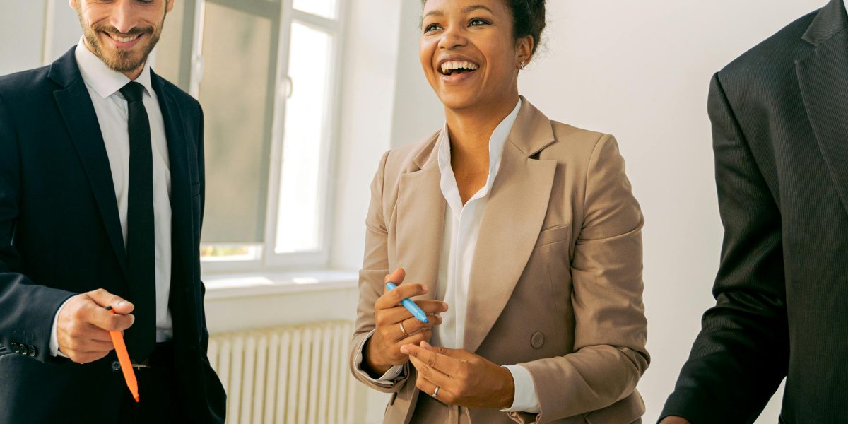 Leaders and teams collaborate to make strategic decisions, leveraging insights for optimal outcomes.