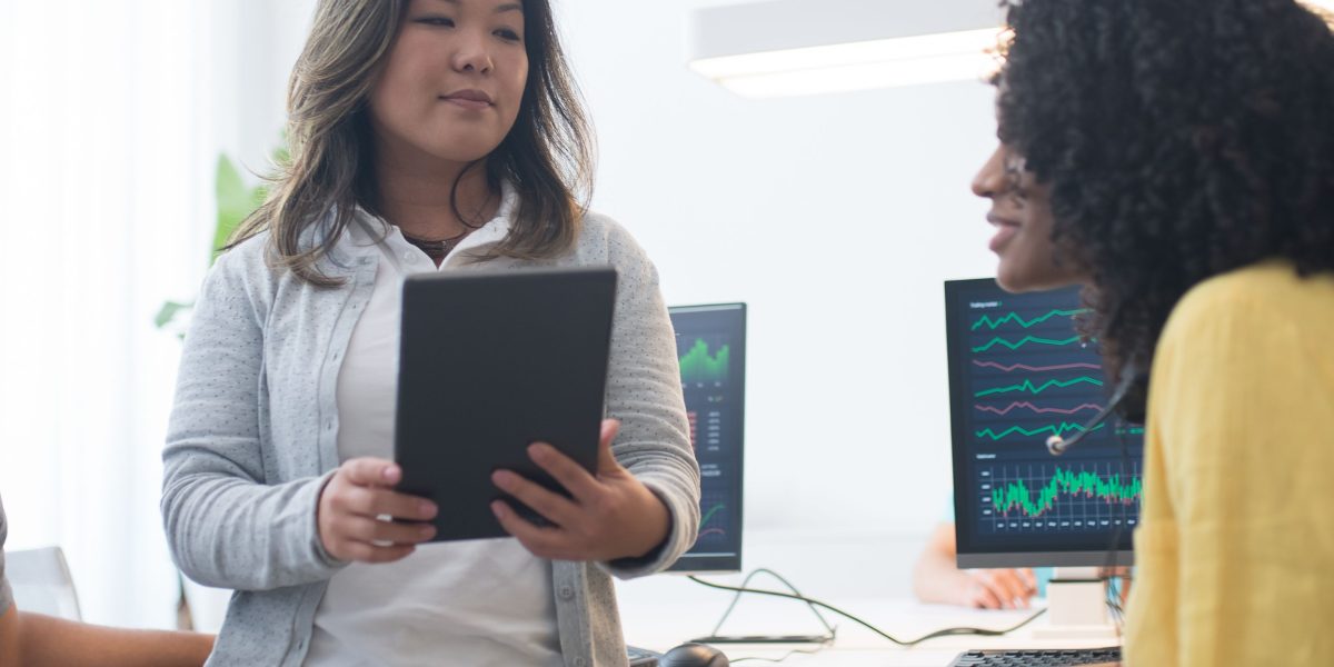 This guide explains how the entry-level data science job market has changed in 2026 and what you must do to win an interview and land a role. It shows that whil...