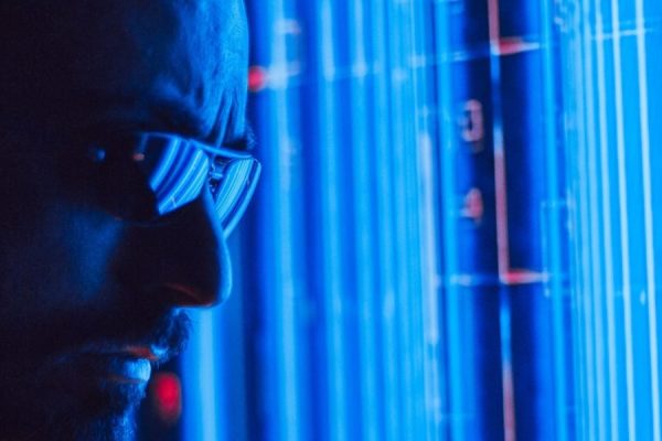 This article explains whether a data science bootcamp still makes sense in 2026 and how to pick one that truly advances your AI career. It compares bootcamps wi...