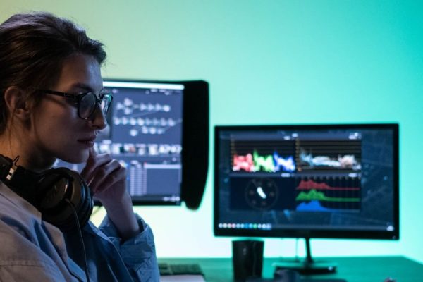 This article explains why smart data solutions—AI-powered systems that turn raw information into reliable insights—are now a strategic imperative for businesses...