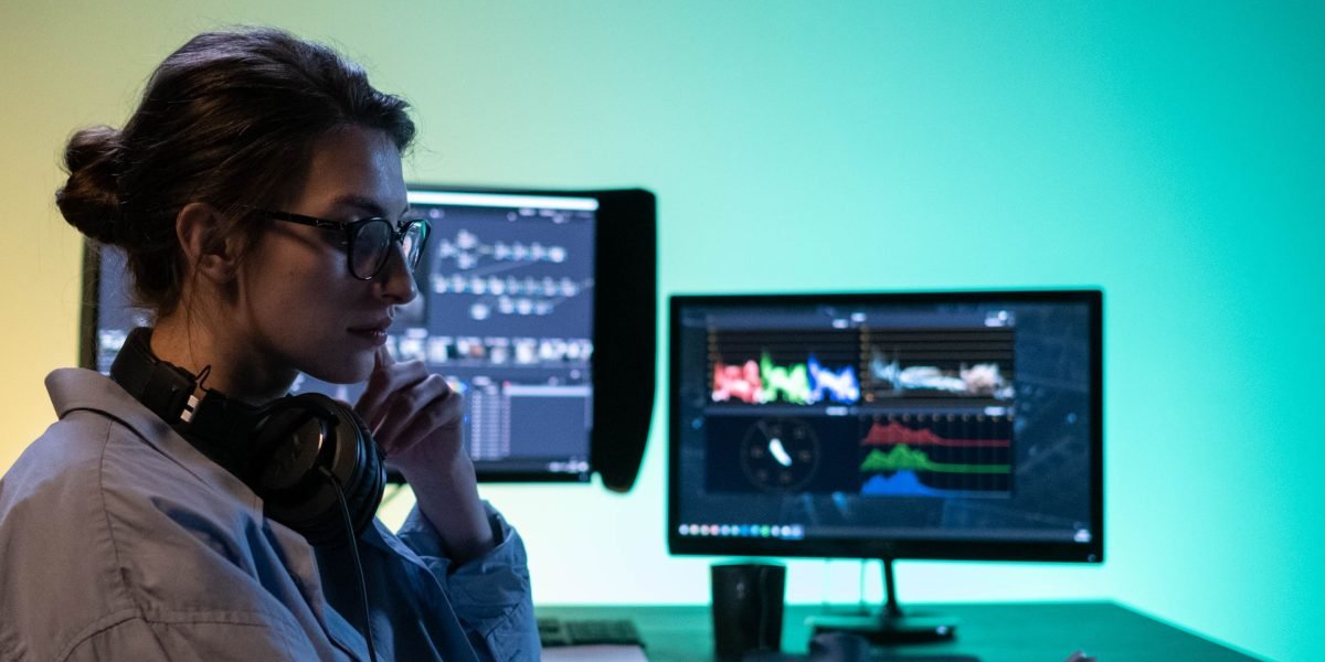 This article explains why smart data solutions—AI-powered systems that turn raw information into reliable insights—are now a strategic imperative for businesses...