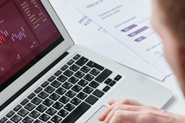 This article explains why certifications—especially the Google Advanced Data Analytics Certificate—still matter for AI and data careers in 2026, and it walks yo...