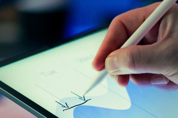 This article gives business leaders a practical guide to designing, deploying, and operating enterprise AI systems in 2026. It breaks down a reference architect...