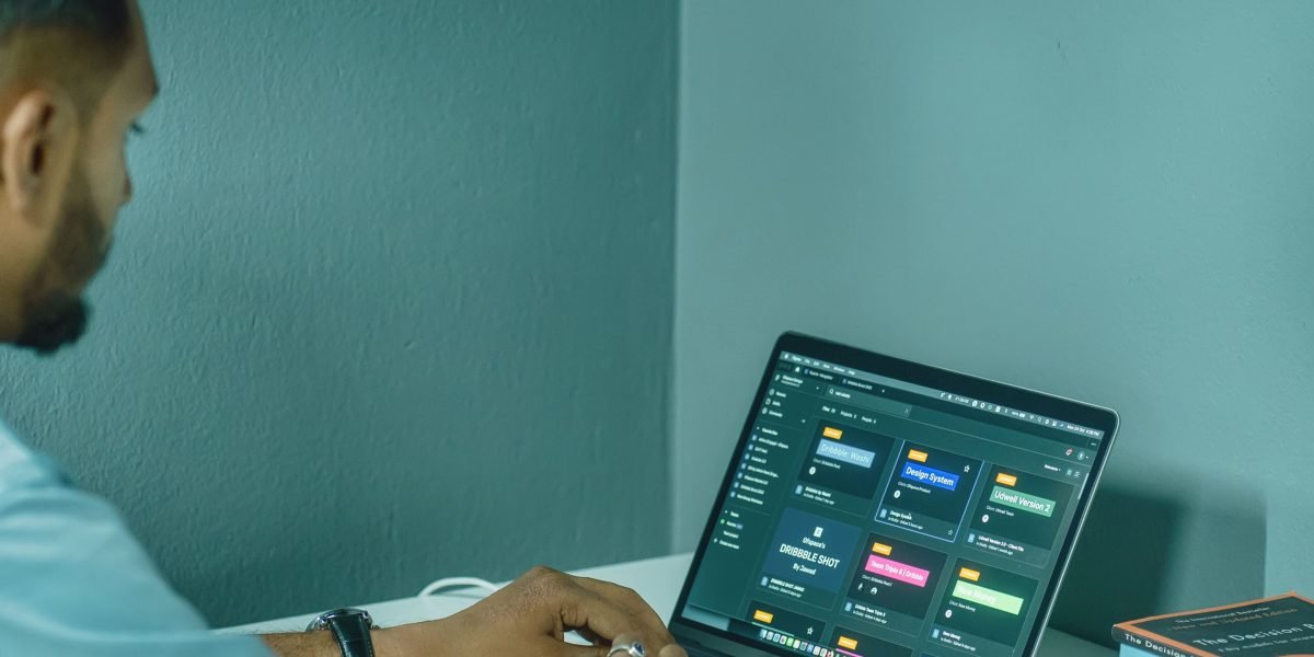 This article explains how to find and evaluate genuinely free AI courses that also issue verifiable certificates, and why those certificates can matter for your...