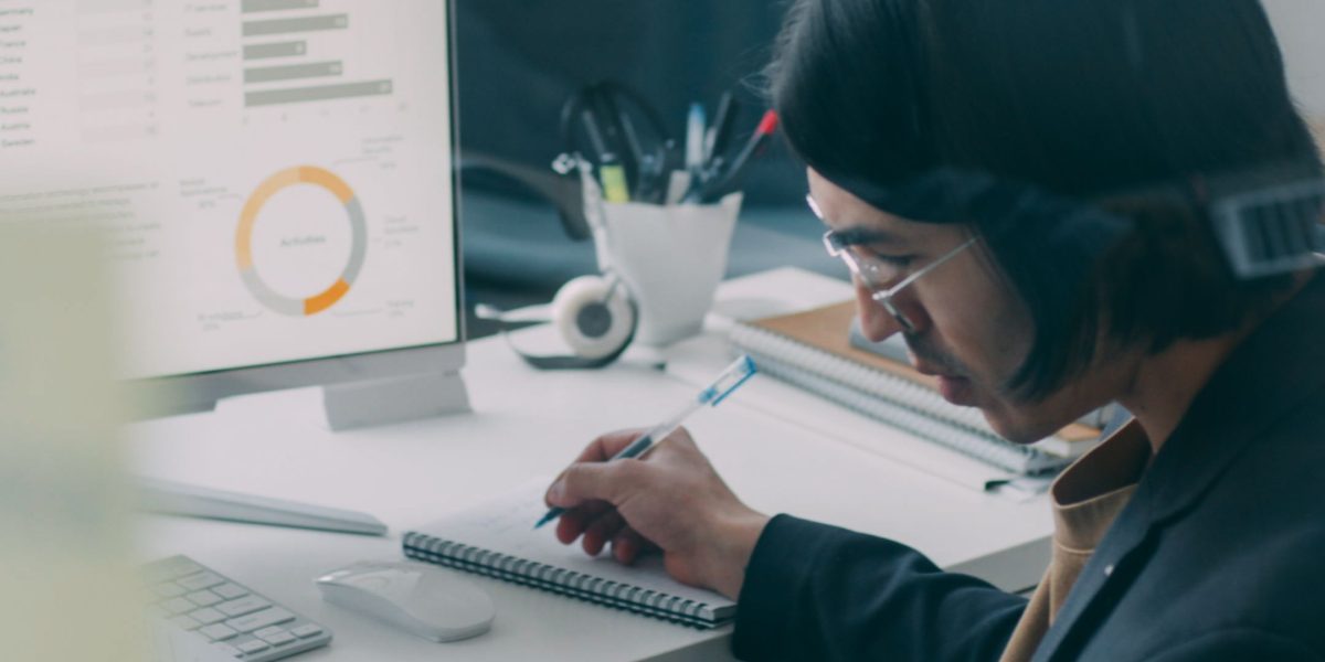 A professional comprehends complex data insights, making informed decisions for AI projects.