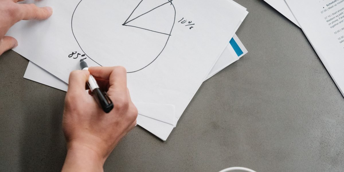 A person confidently looking at a complex map or plan, symbolizing navigating the AI learning landscape.